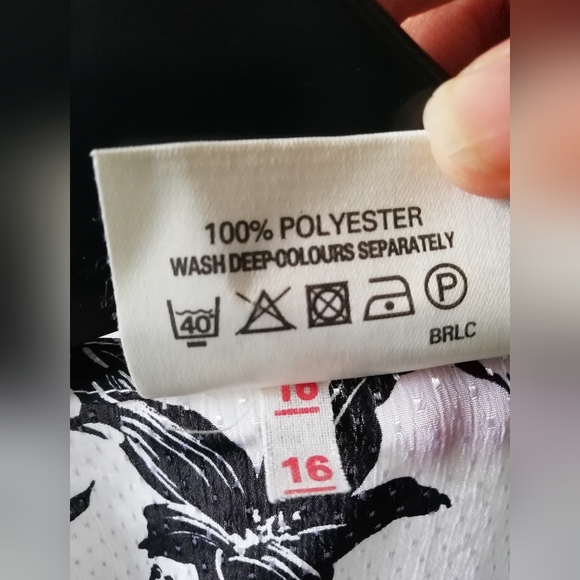 Vintage 90s White With Black Flowers Shirt Size 16 - Picture 5 of 5